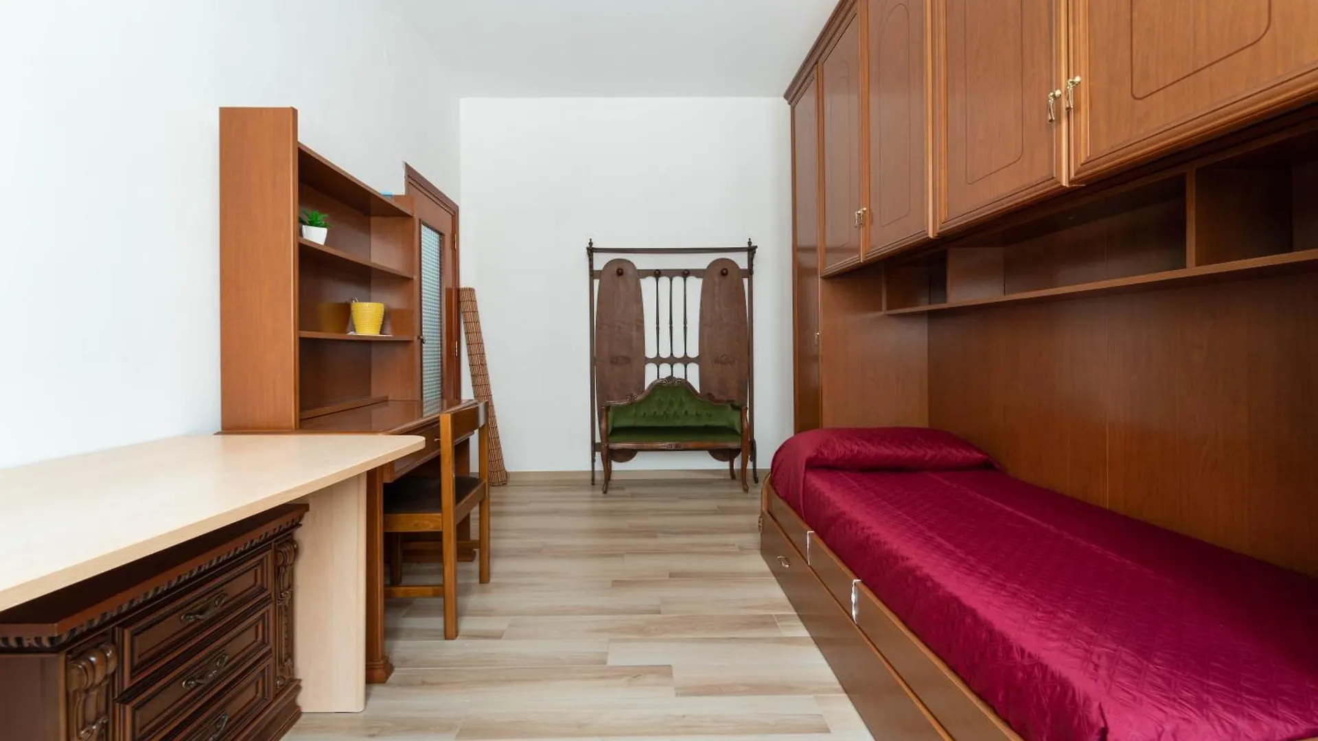 Lilla Apartment Alghero 0*,  Italy